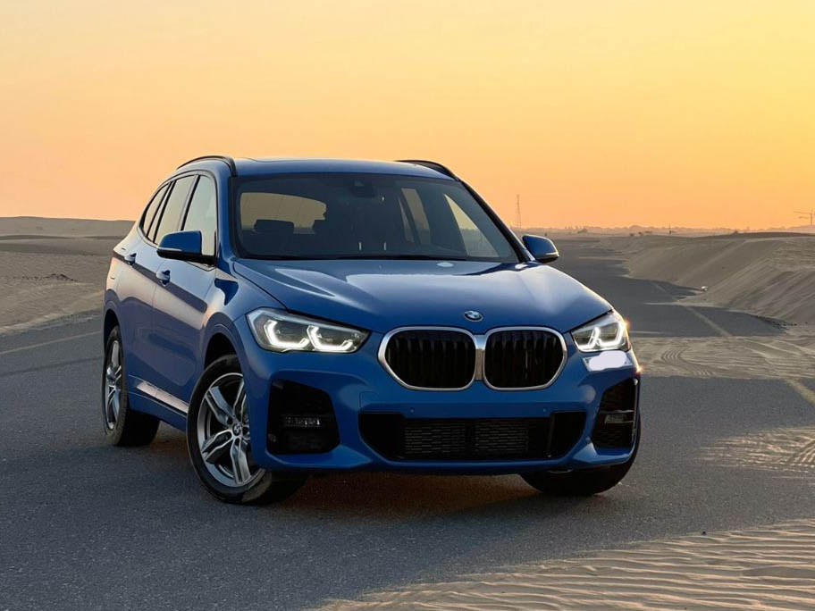 BMW X1 (1)