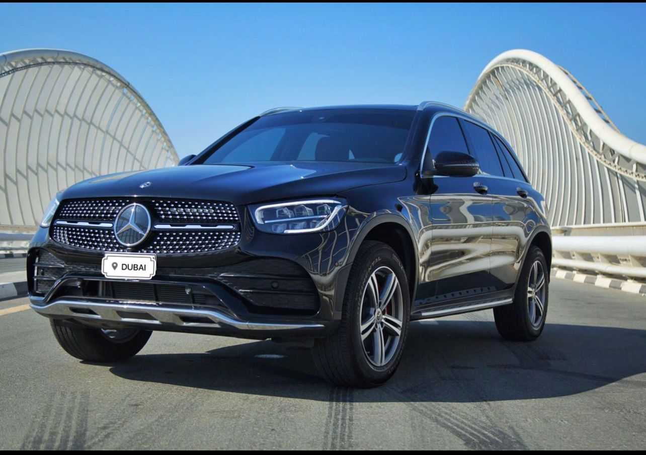 Mercedes GLC300 (1)